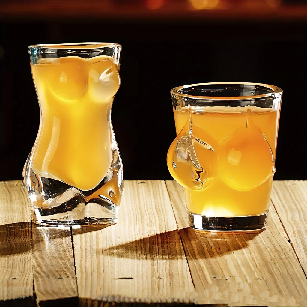 2/4PCS Sexy Lady Men Body Shape Chest Beer Cup For Vodka Whiskey Beer Beauty Drinking Glass Wine Shot Glass Cup Summer Drinkware